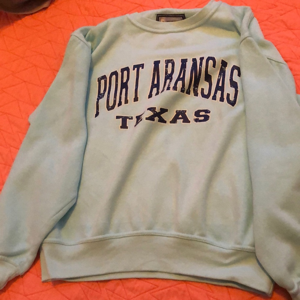 oversized sweatshirt